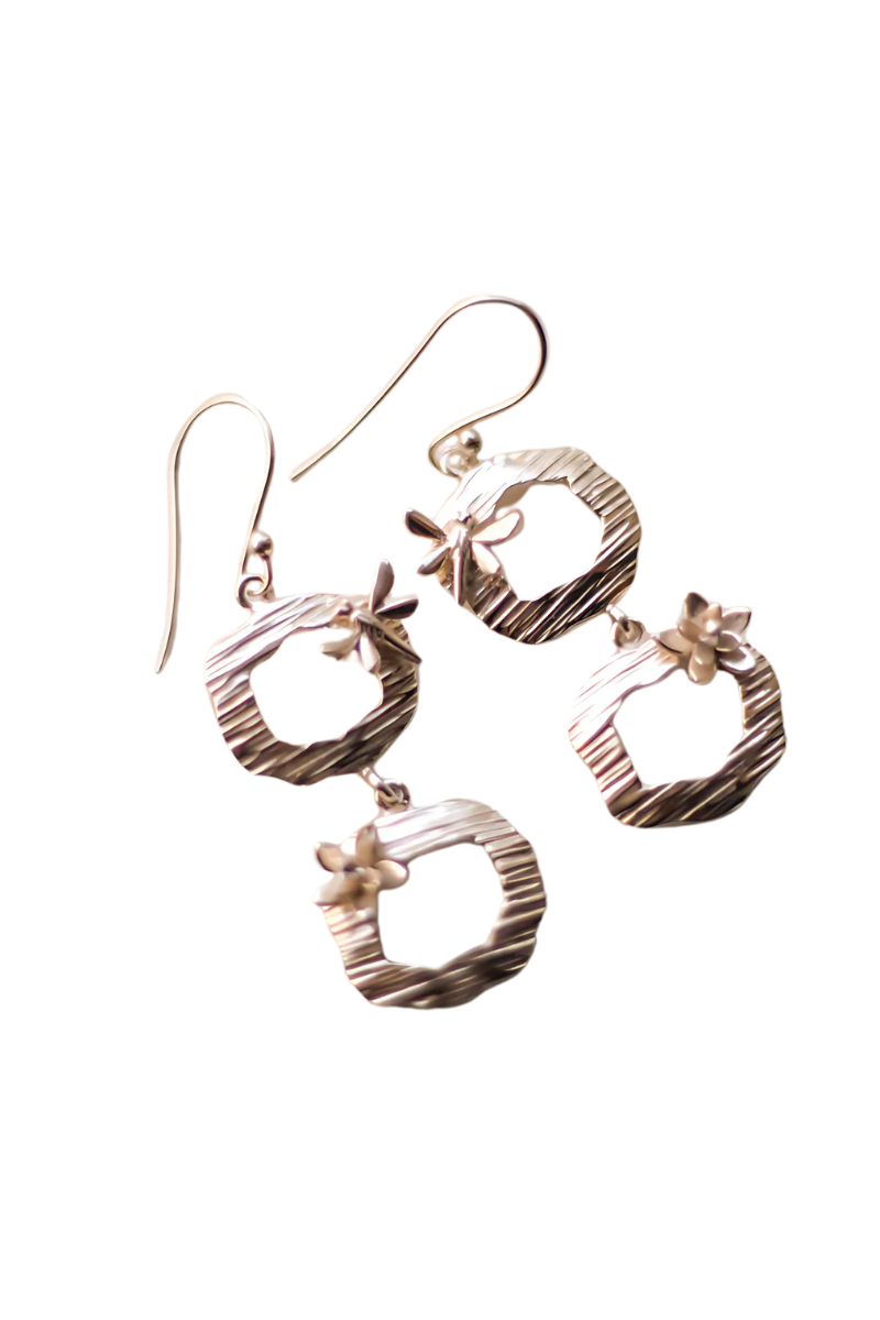 Dragonfly In A Pond Hoop Earrings (Silver)