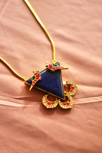 Load image into Gallery viewer, The Mohini Birds in Love Lapis Triangle Jadau Pendant

