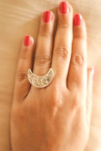 Filigree Crescent Ring (Silver)