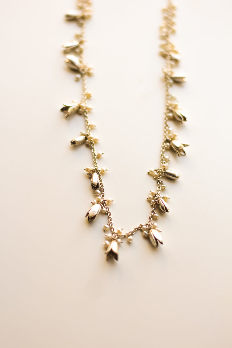 Jasmine Short Garland Necklace (Silver)