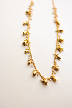 Load image into Gallery viewer, Jasmine Short Garland Necklace (Gold)
