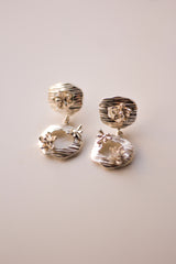 Dragonfly In A Pond Stud Earrings (Silver)