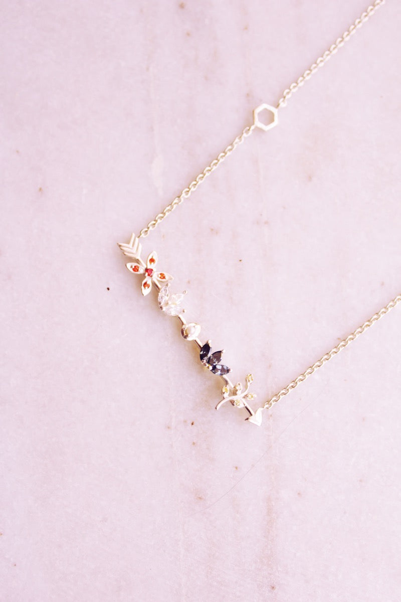 Kamadeva's Arrow With 5 Flowers Necklace (Silver)