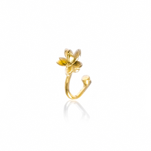Load image into Gallery viewer, Blooming Lotus Clip-on Nosepin (Gold-plated)
