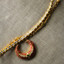 Load image into Gallery viewer, Jadau Crescent Splendor Choker
