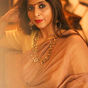 The Tarkari Sara Gemstone Necklace