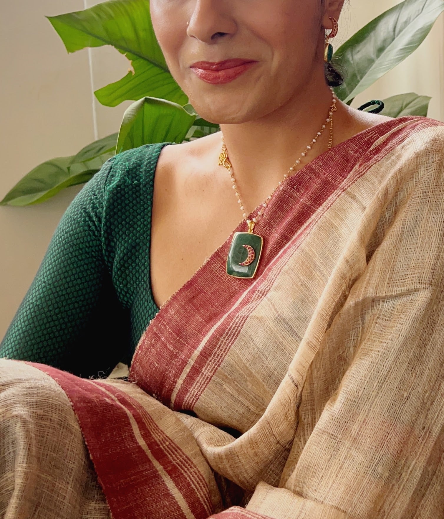 Ardha Chandra Onxy Pendant