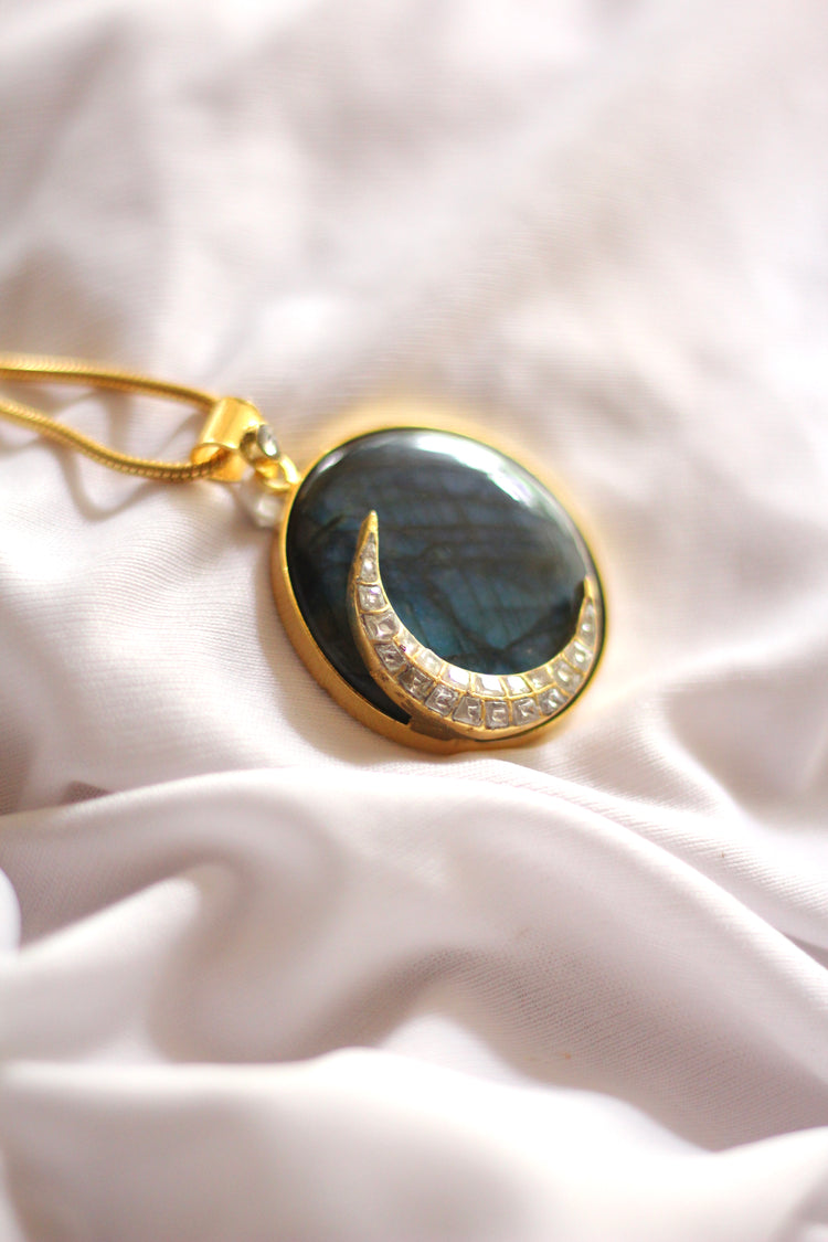 Pooja Jadau Crescent on a Labradorite Circle Pendant