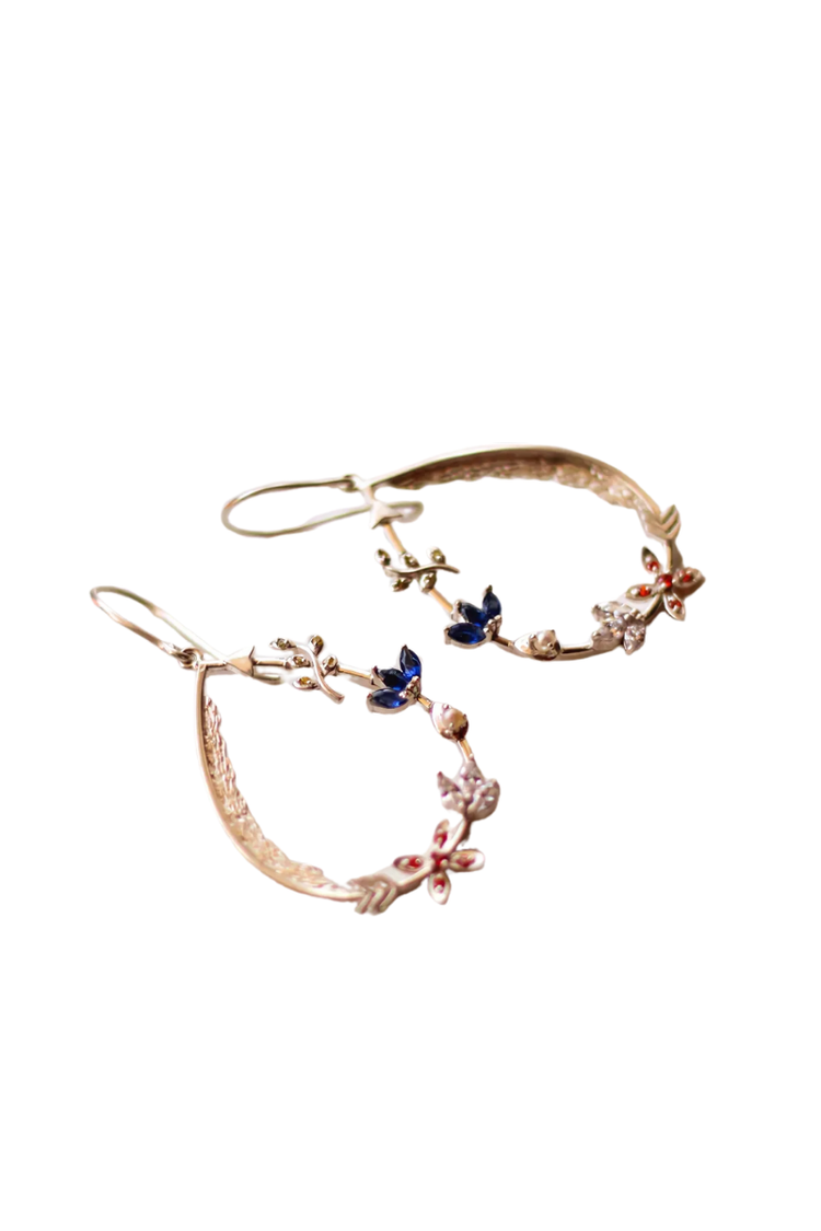 Kamadeva's Arrow In A Waterdrop Hoop Earrings (Silver)