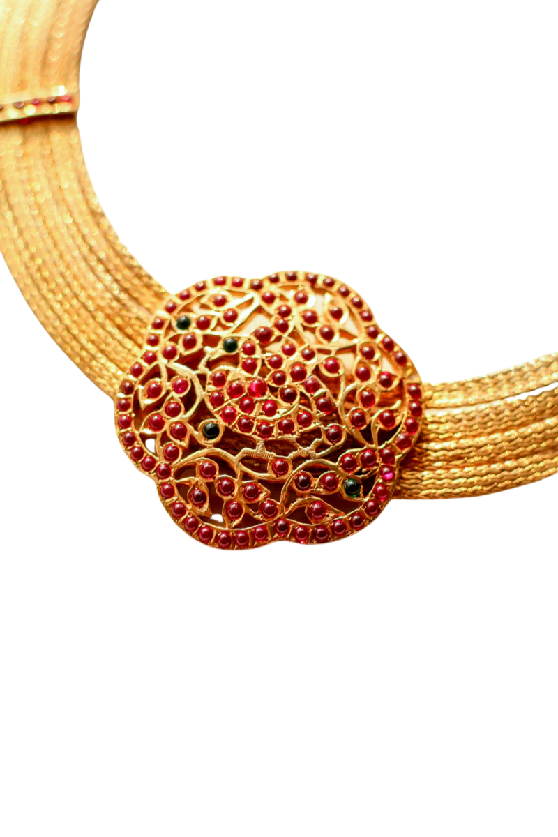 Raakudi Pendant Statement Necklace (Gold-plated)