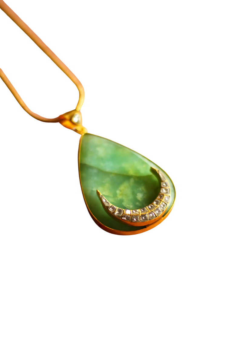 Samaira Jadau Crescent (Upward) on a Sea of Green Pendant