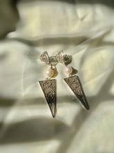 Load image into Gallery viewer, Anaya Filigree Warrior Earrings- Silver
