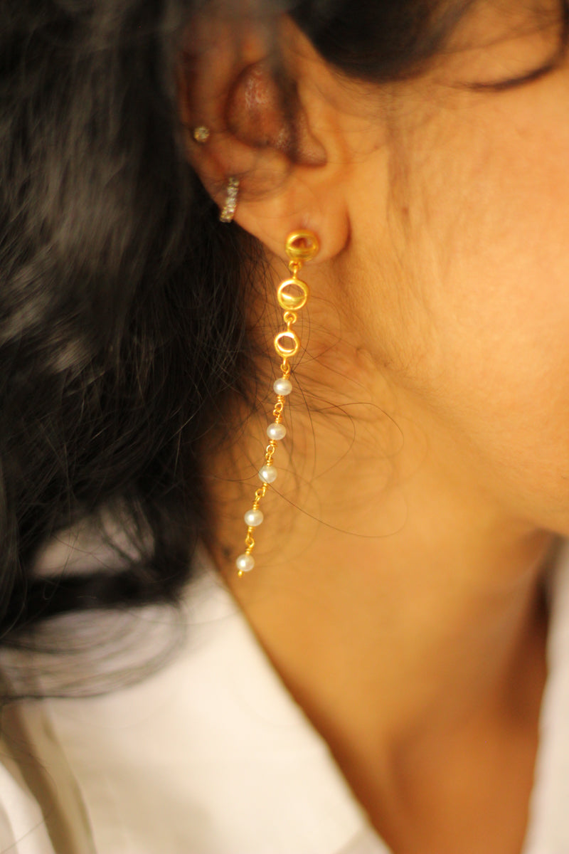 Phases of the Moon Pearl Earrings (Gold-Plated)