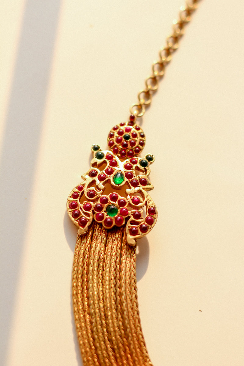 Raakudi Pendant Statement Necklace (Gold-plated)