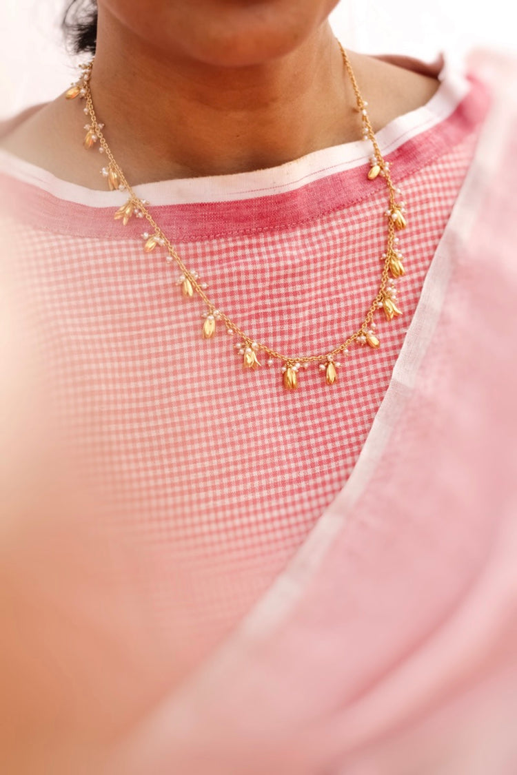 Jasmine Short Garland Necklace (Gold)