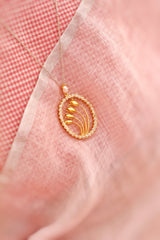 Blooming Jasmine Oval Necklace (Gold)