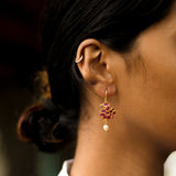 Swan Pearl Stud