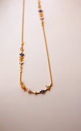 Kamadeva's Blooming Arrow Arch Necklace - Gold