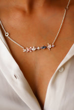 Load image into Gallery viewer, Kamadeva&#39;s Arrow With 5 Flowers Necklace (Silver)
