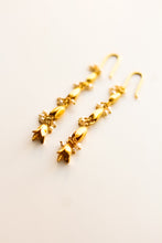Load image into Gallery viewer, Jasmine &amp; Pearl Hook Earrings (Gold)
