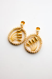Blooming Jasmine Earrings (Gold)