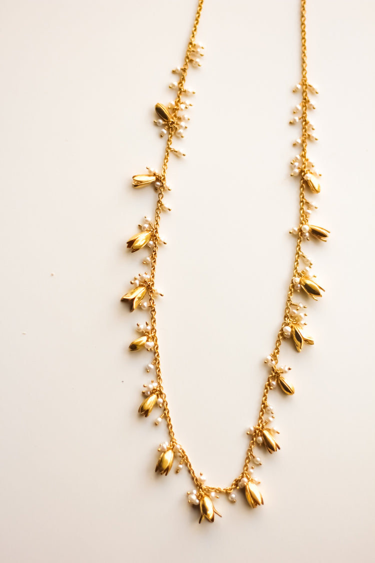 Jasmine Short Garland Necklace (Gold)