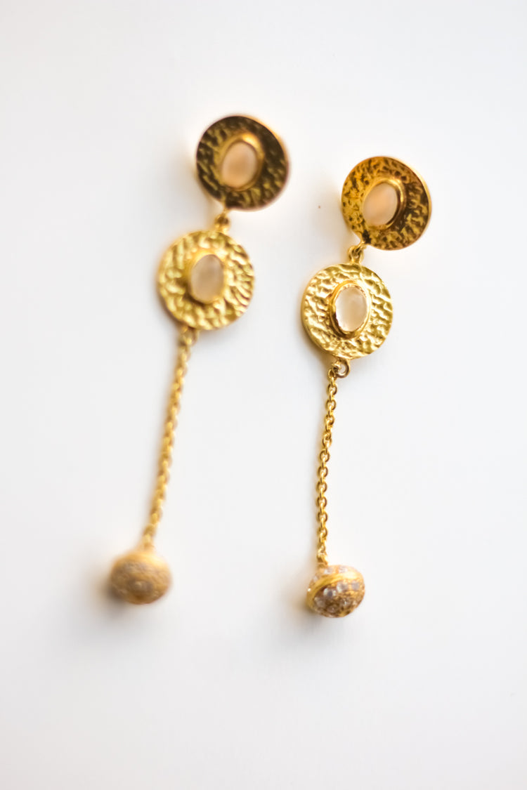Beaten Circle Earrings (Gold-Plated)