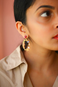 Ruby Goddess Parrot In Circular Arrow With Kamadeva’s 5 Flowers Earrings (Gold-plated)