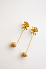Load image into Gallery viewer, Floret Earrings (Gold-Plated)
