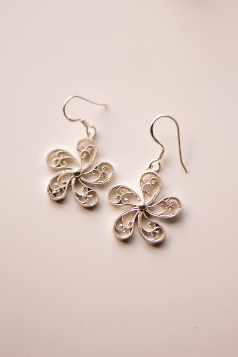 Filigree Frangipani Hoop Earrings (Silver)