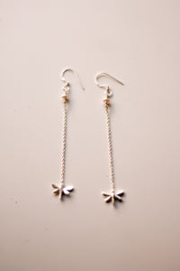 Dragonfly Chandelier Earrings (Silver)