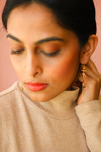Load image into Gallery viewer, Goddess Parrot Single Chandelier Hoop Earrings (Gold-plated)
