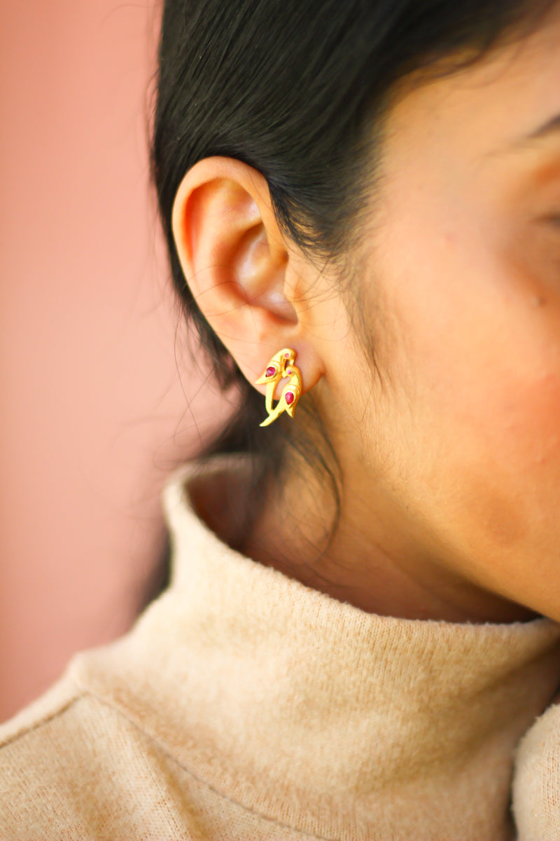Parrots In Love Stud (Gold-plated)