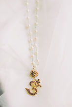 Load image into Gallery viewer, White Pearl String With Bikaner Beads Om Pendant
