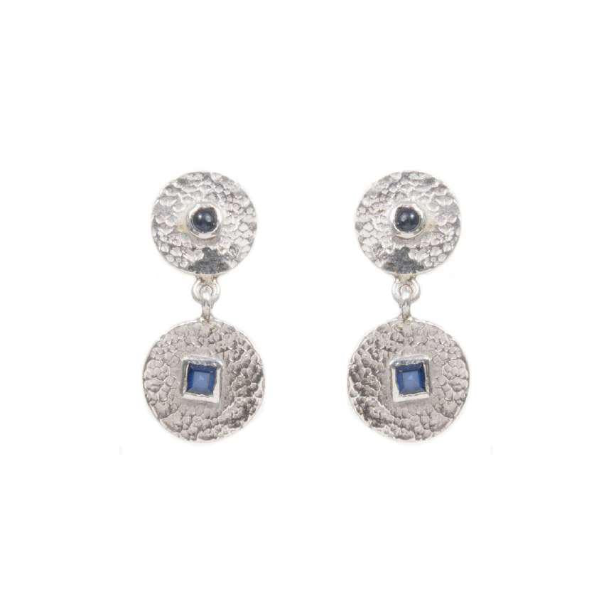 Beaten Coin Sapphire Earring