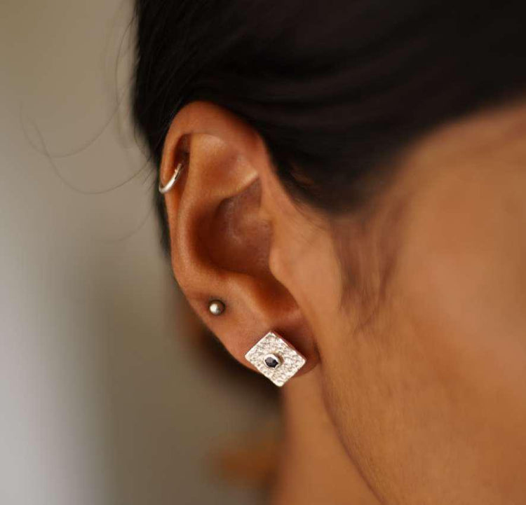 Beaten Coin Sapphire Earring